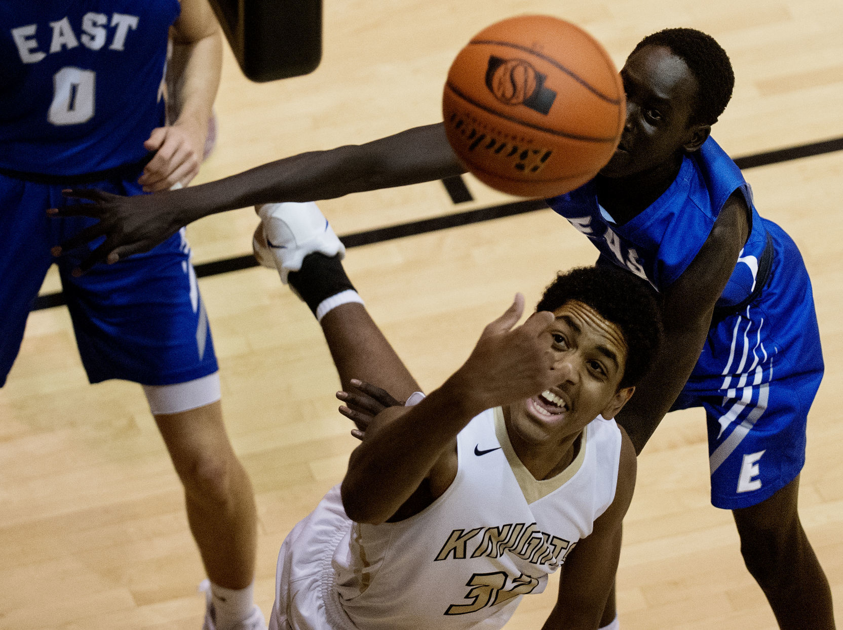 Lincoln East vs. Lincoln Southeast, 1.11